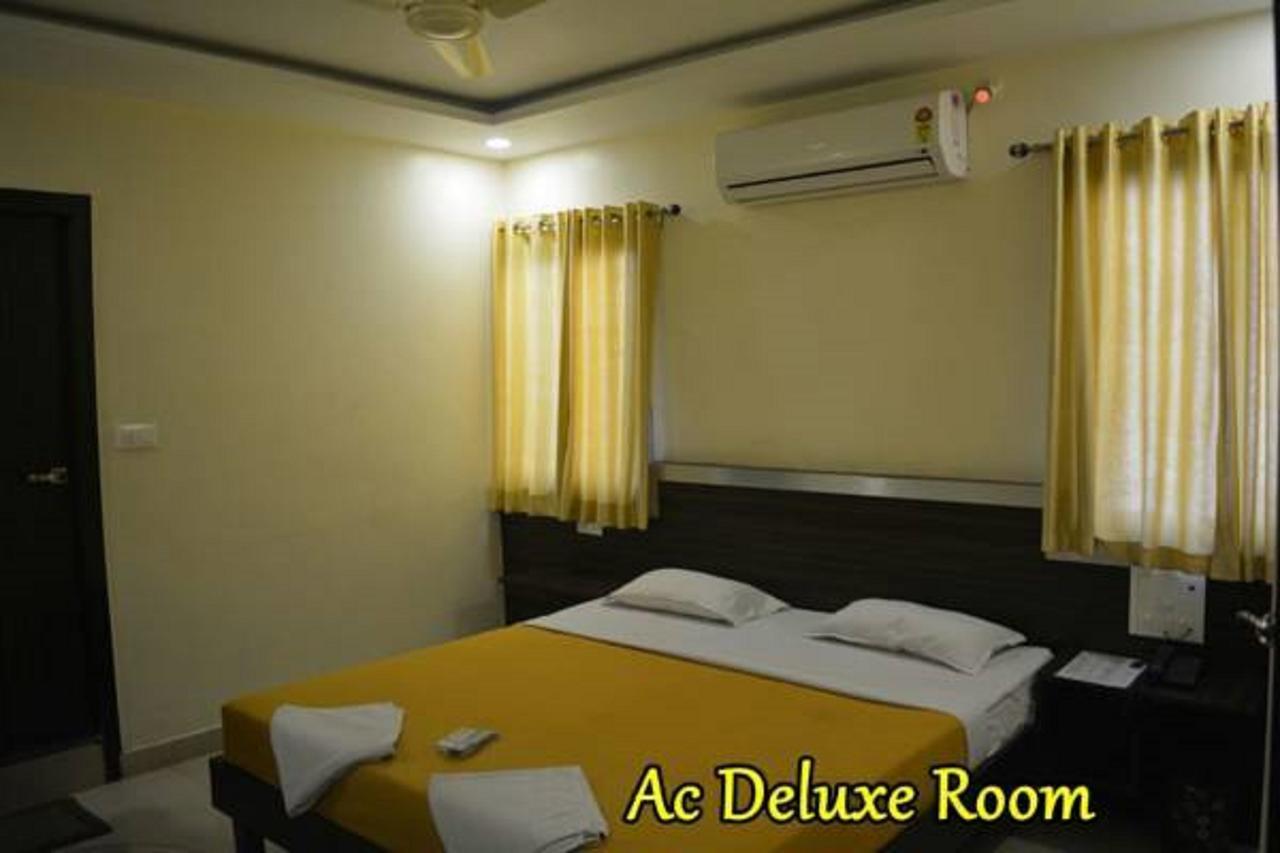 Hotel Green Tree Rāipur 외부 사진