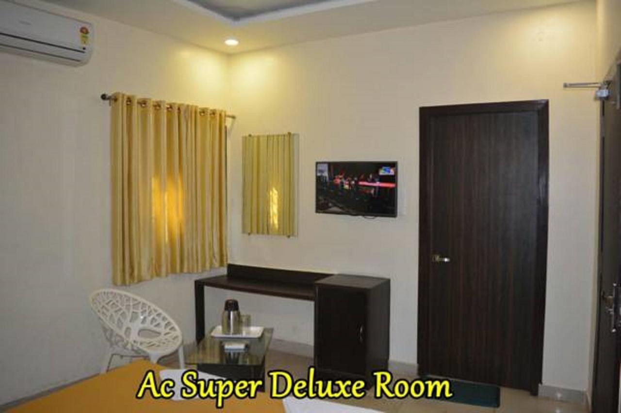 Hotel Green Tree Rāipur 외부 사진